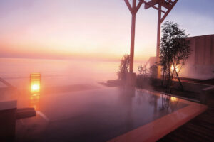 1階にある大浴場「潮騒の湯」