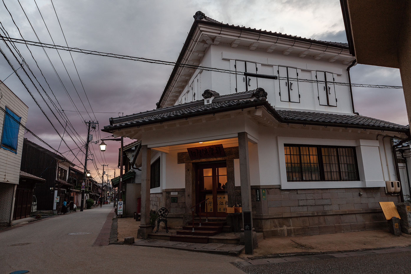 国立第三銀行倉吉支店として完成した建造物