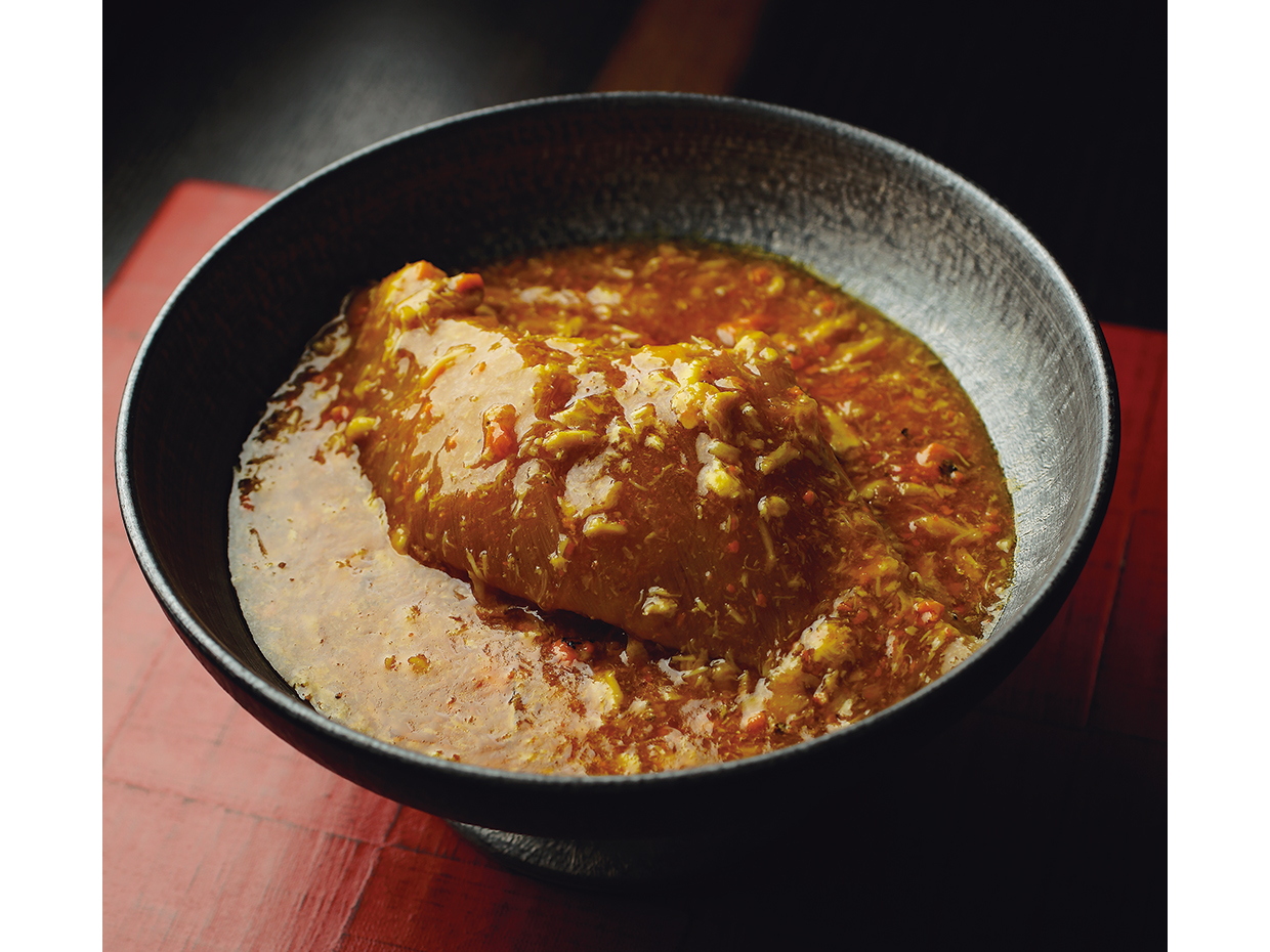 4000&ensp;Chinese&ensp;Restaurant&ensp;南青山、気仙沼産のモウカザメのフカヒレの姿煮