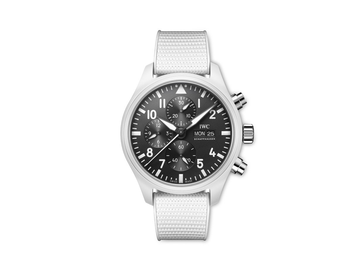 IWC、ポジティブなパワーを表参道から