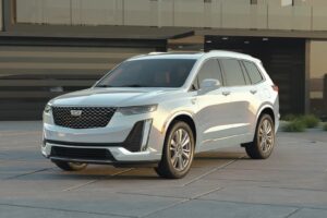 音楽が響き渡る空間、キャデラック