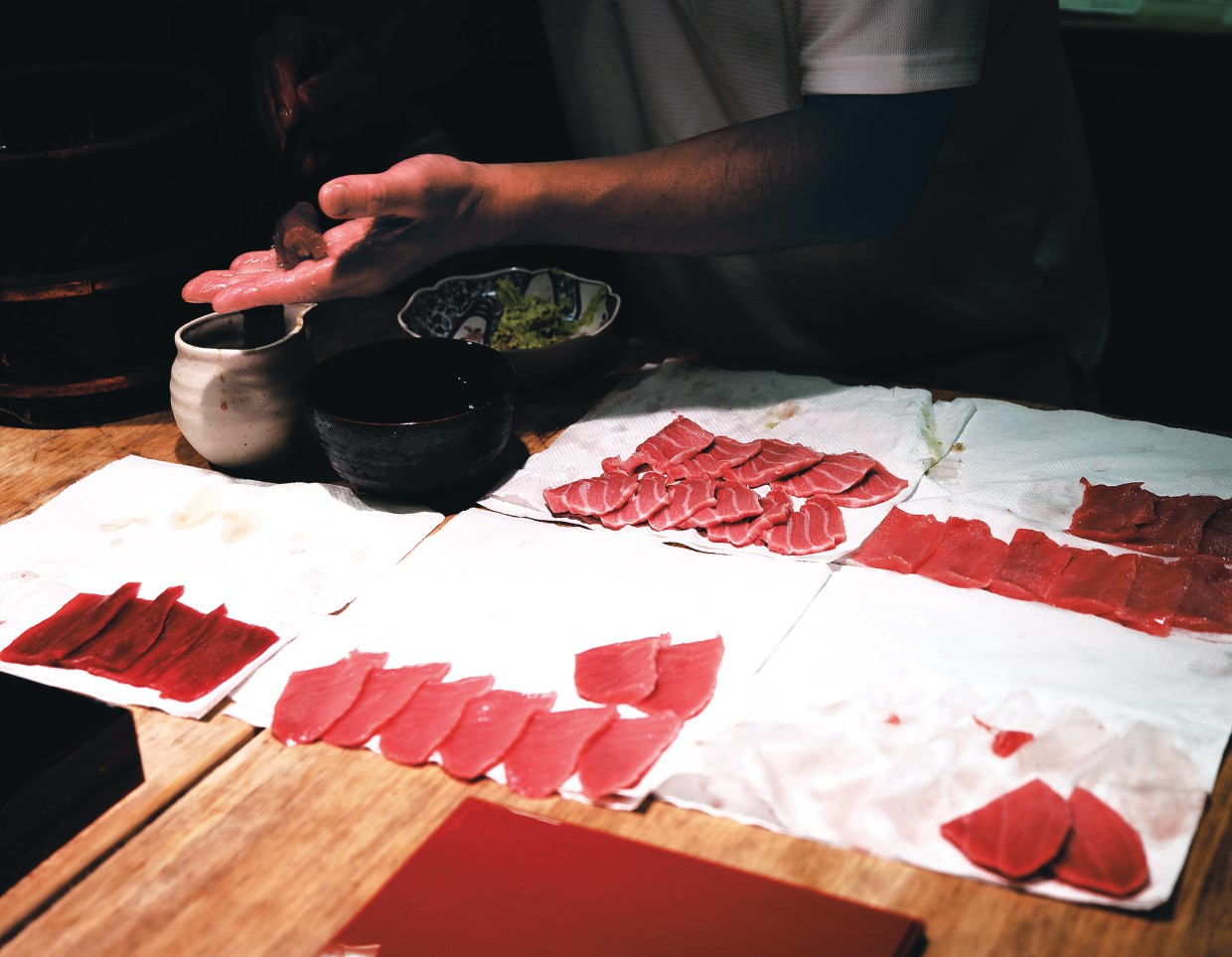 西と東の料理人、鮪のせりを訪ねる、アラン・デュカス＆神田裕行