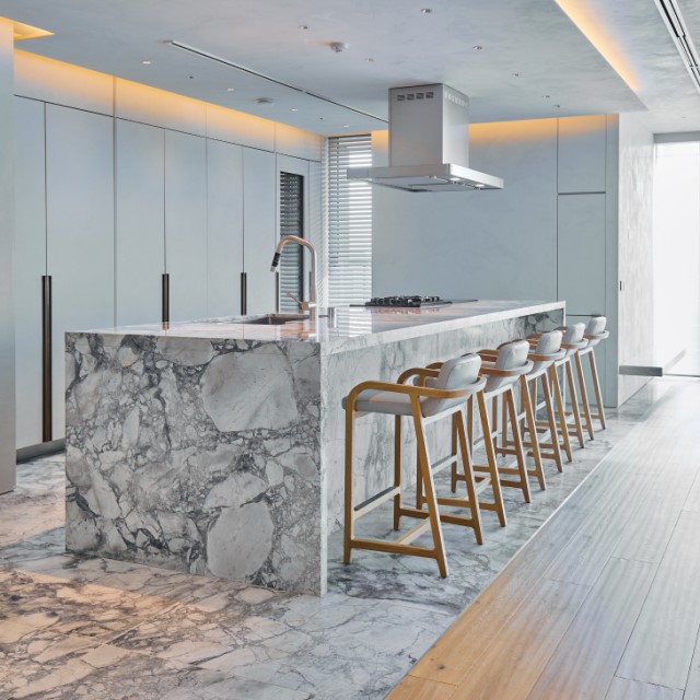 アートピースとしてのキッチン