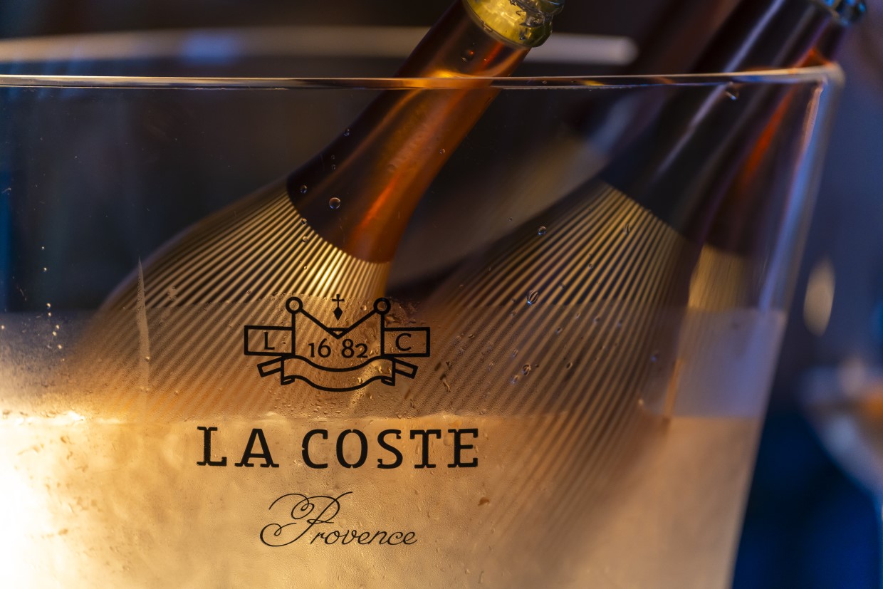 ノンアルコールビバレッジ「NOOH」のラグジュアリーなローンチ