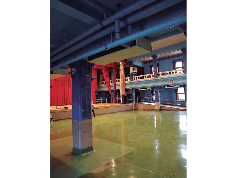 長崎喜遊曲 豊饒と冒険とスマート・ネイビーの栄光 佐世保