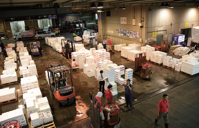 時今浪花賑活気あふれる天下の台所
